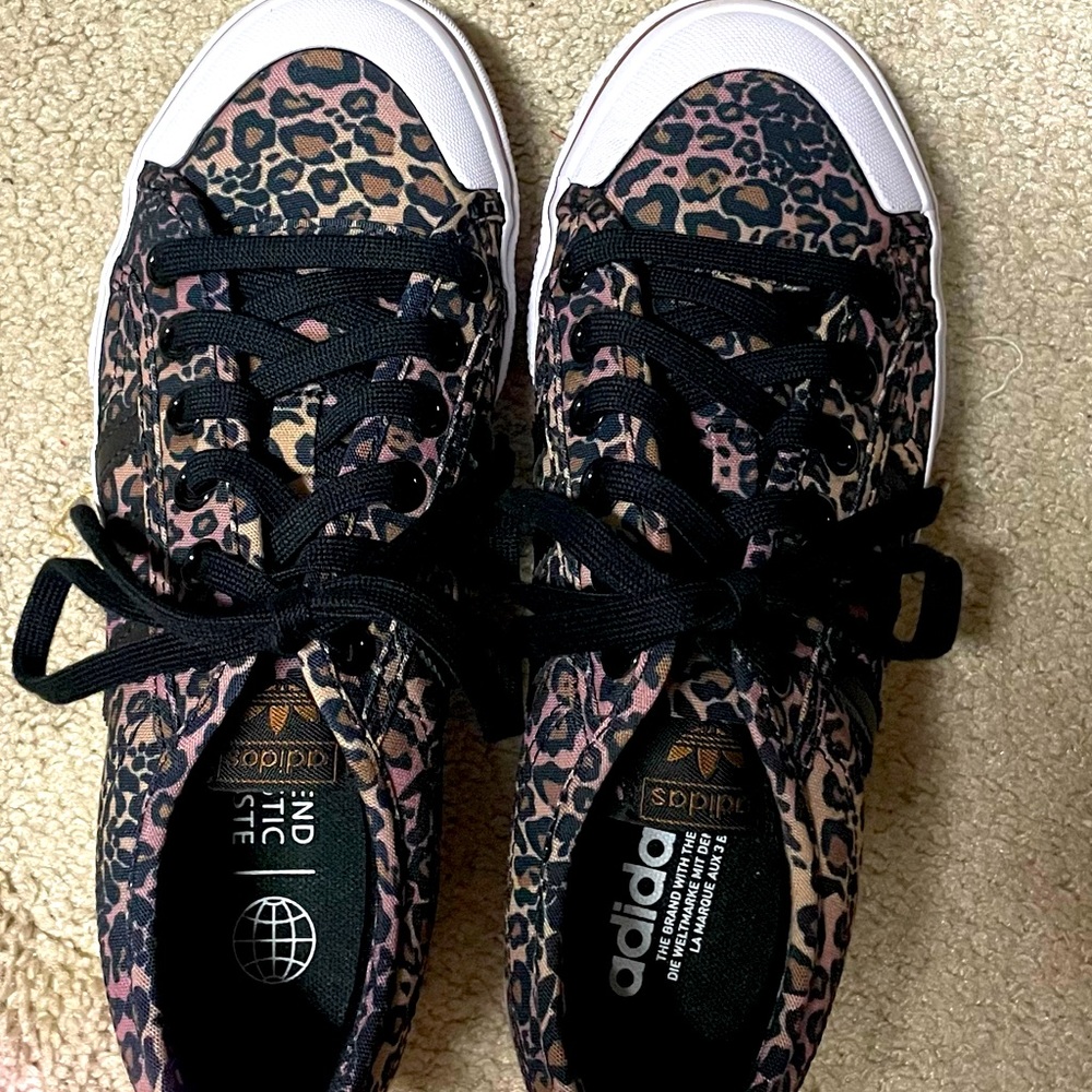 Adidas - Nizza Platform